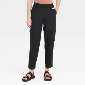 High-rise black cropped pants - size S
